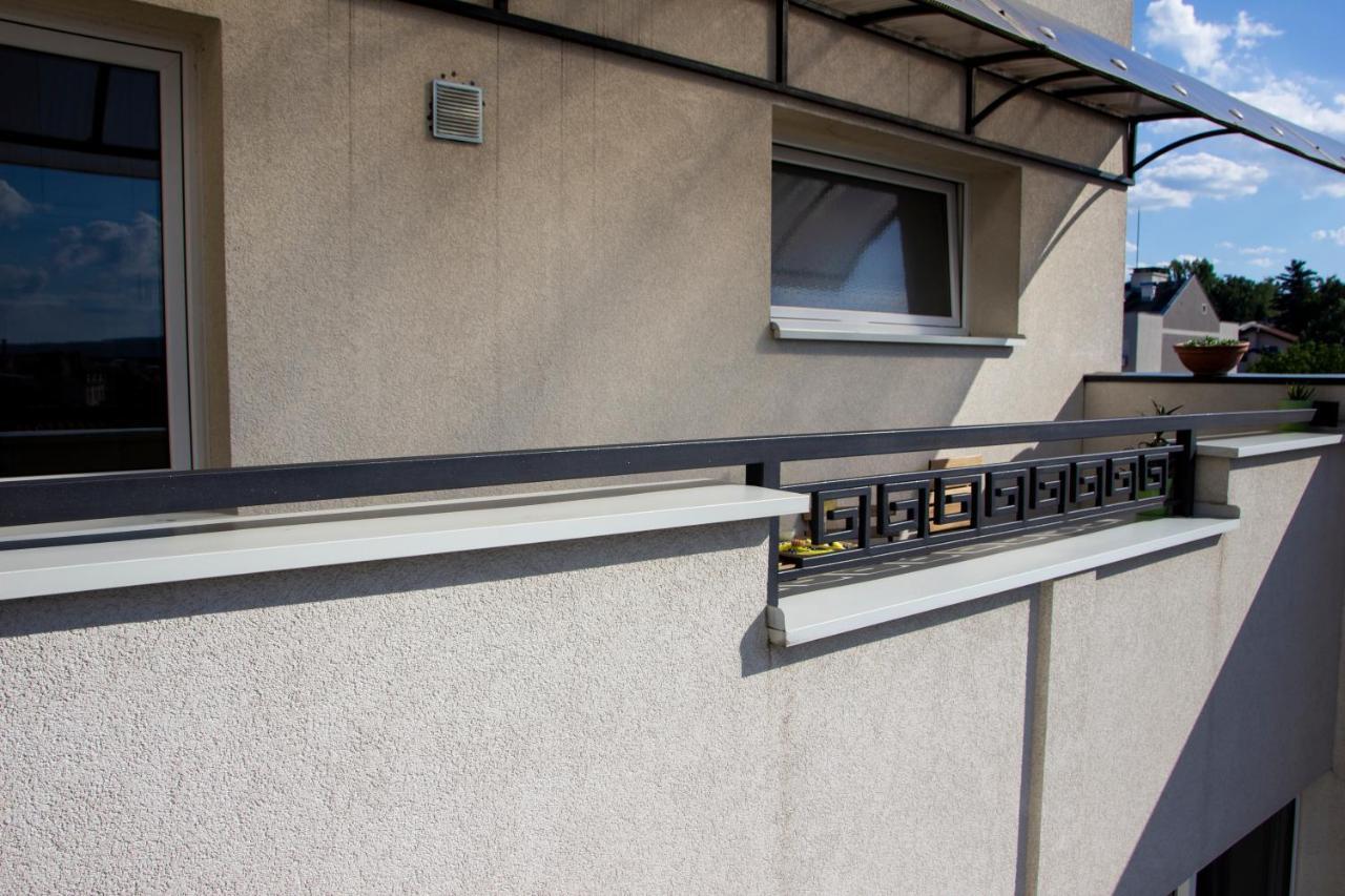 Apartman Mia Centar Kruševac Exterior foto