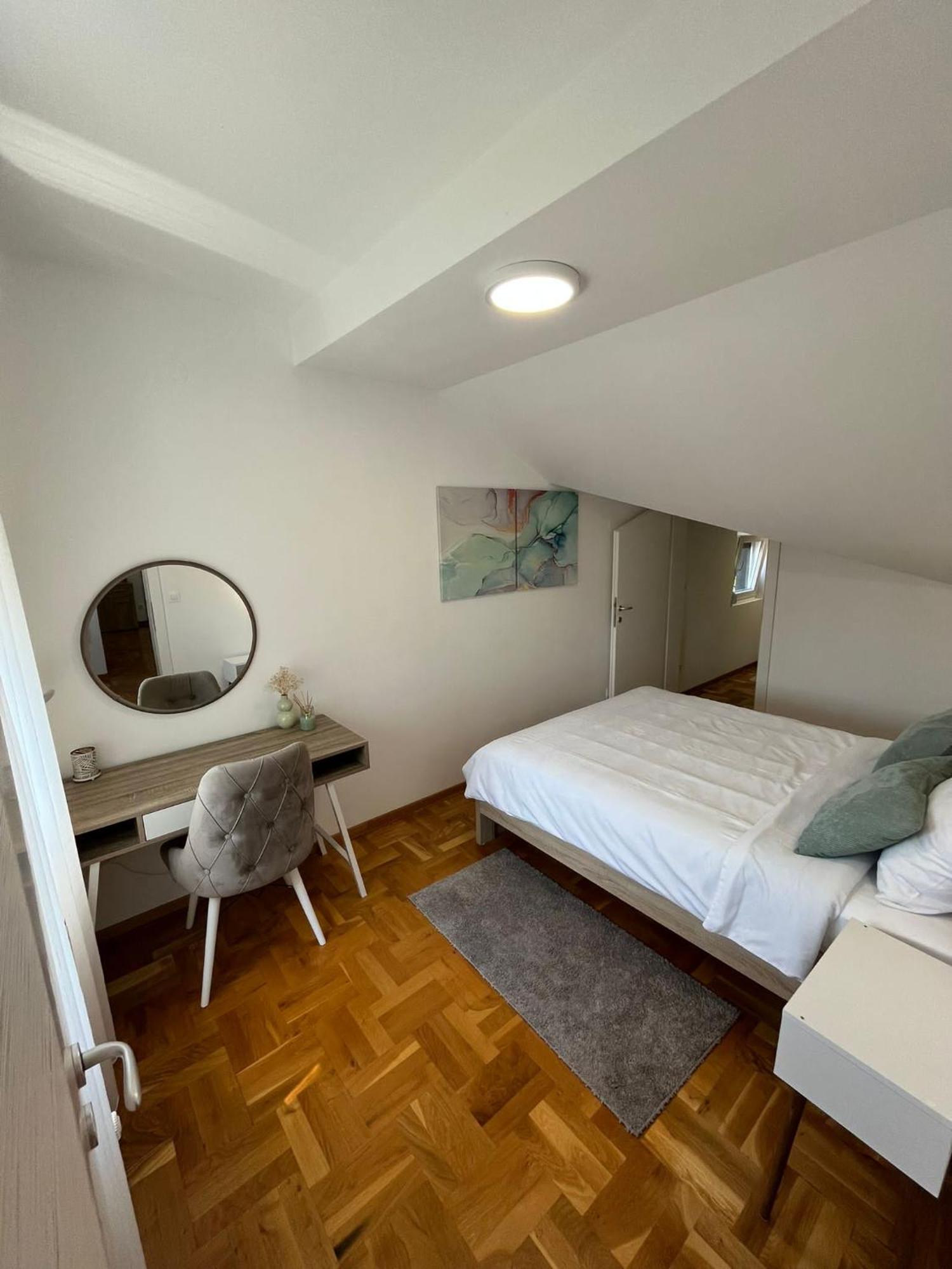 Apartman Mia Centar Kruševac Exterior foto